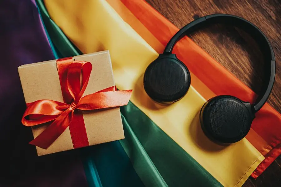 Tai nghe headphone là một món quà Noel cho crush ấn tượng.