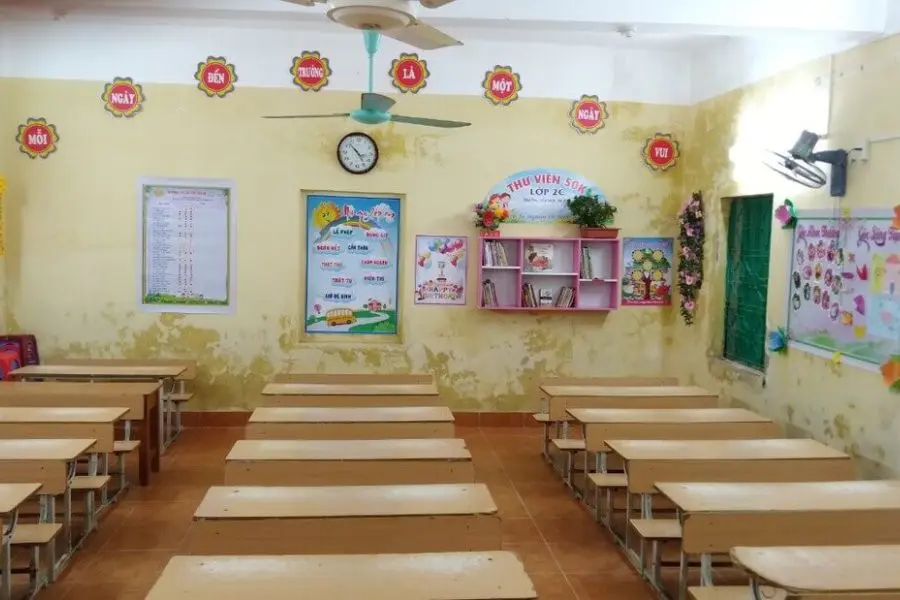 Mẫu trang trí bảng 8/3 đẹp, số 12.