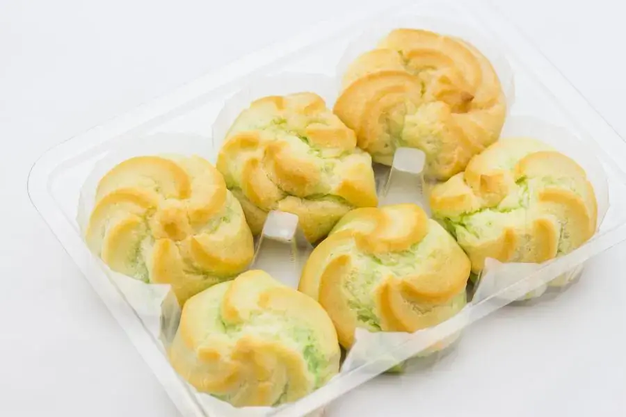 Mẫu bánh su kem trà xanh đẹp mắt, thơm ngon cuốn hút.