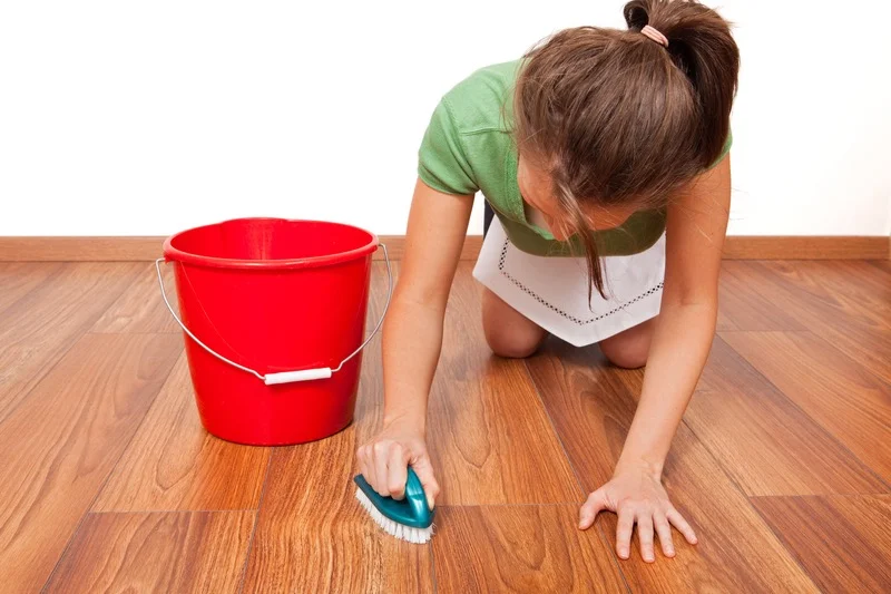 Mẹo lau sàn nhà cho từng loại chất liệu