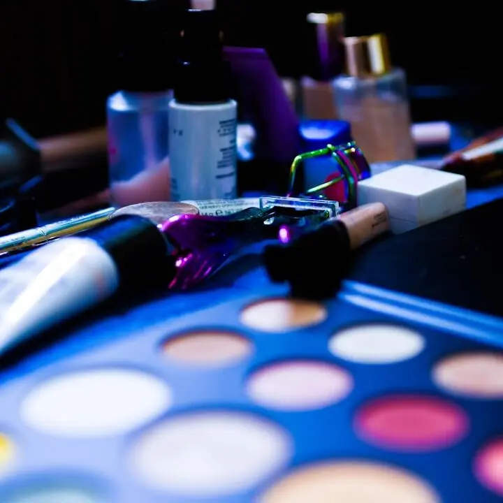 Makeup & Hair Styling